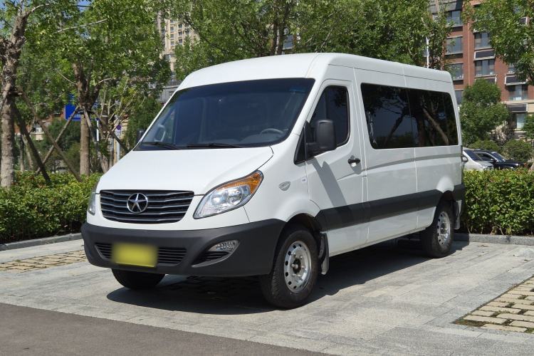 Used  Sunray 2022 2.0T Fuel-Efficient King PLUS Express Version Mid-axle 5-6 Seats HFC4DB3-2E4
