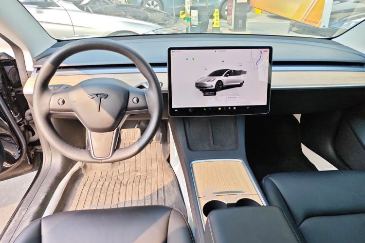 Used Tesla Model 3 2022 Rear-Wheel-Drive Version