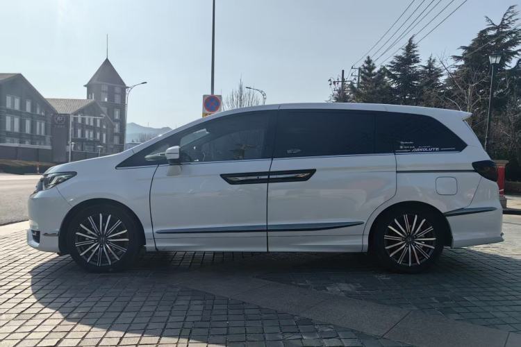 Used Honda Elysion 2022 2.0L eHEV Luxury Edition