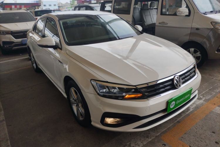 Used Volkswagen Lamando 2019 230TSI DSG Vision Edition China VI Standard
