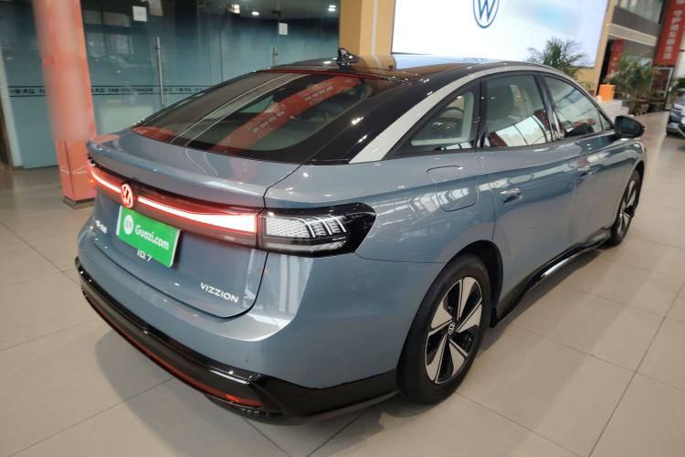 Used Volkswagen ID.7 VIZZION 2024 AIR model
