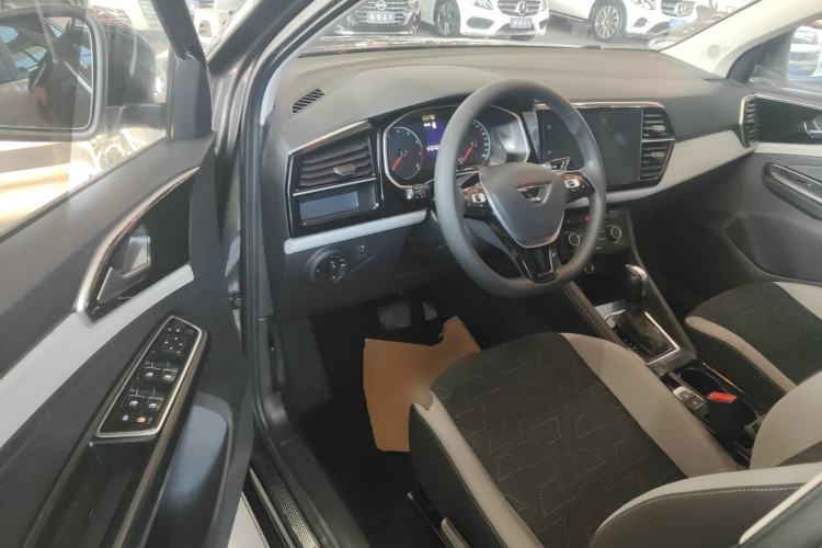 Used Jetta VS5 2022 280TSI Automatic Trend Edition
