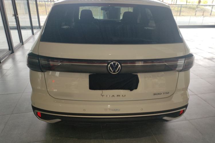 Used Volkswagen Tharu 2023 300TSI Two-Wheel-Drive Crescent Edition