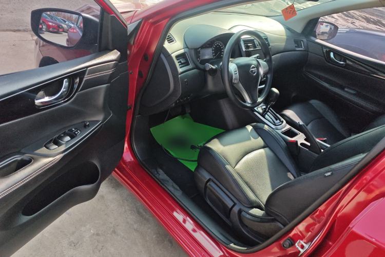 Used Nissan Tiida 2021 1.6L CVT Cool Edition
