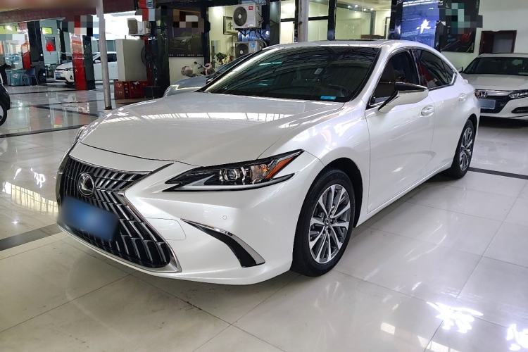 Used Lexus ES 2022 300h Excellence Edition