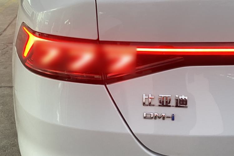 Used BYD Qin PLUS 2024 HONOR Edition DM-i 55KM Leading Model
