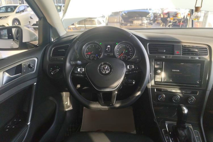 Used Volkswagen Golf 2019 280TSI DSG Comfort Version China VI Standard
