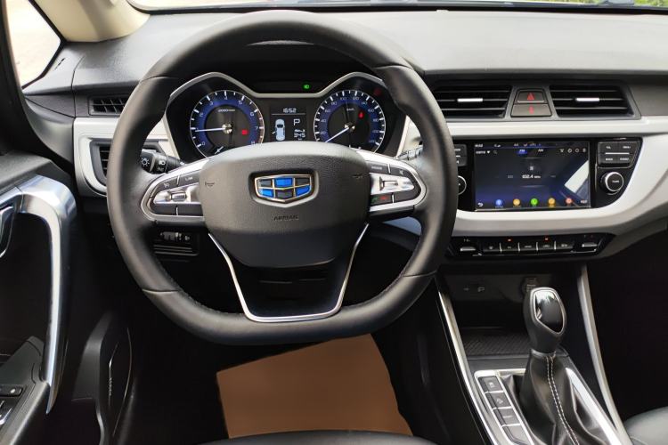 Used Geely Auto Vision X3 2019 Upgraded Model 1.5L CVT Elite Version
