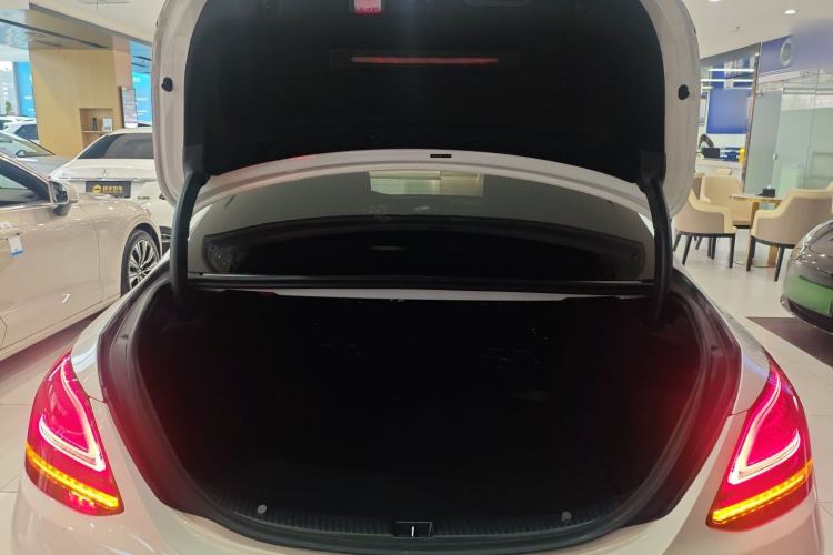 Used Mercedes-Benz C-Class 2020 Restyled C 200 L Fashion Edition Sport Version
