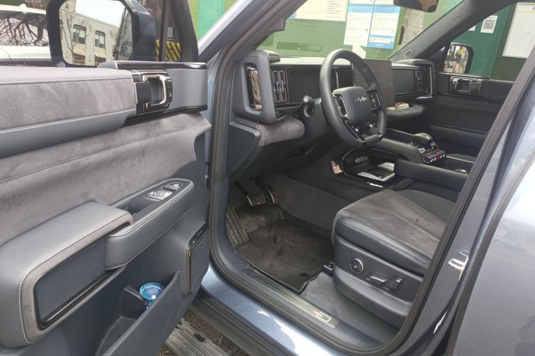 Used  Leopard 5 2023 Cloud Ride Flagship Edition
