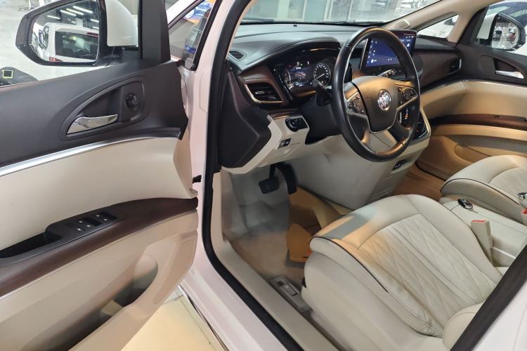 Used Buick GL8 2023 Land Executive Class 652T Luxury Model