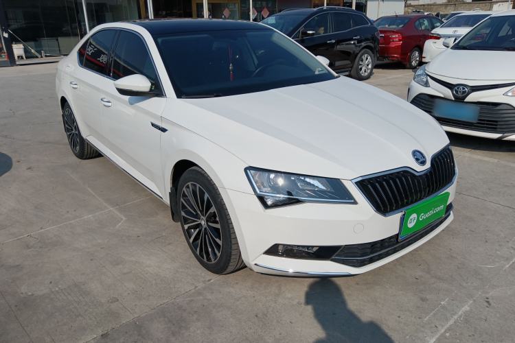 Used Skoda Superb 2018 TSI330 DSG Comfort Edition China VI Standard