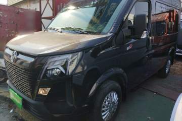 Used Dongfeng Yufeng Yufeng 2023 V9+ 2.0T Automatic Front-Wheel-Drive Short Wheelbase Mid-Roof Design—5/6-Seater