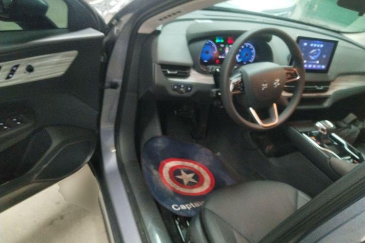 Used Hongqi E-QM5 2024 610 km PLUS