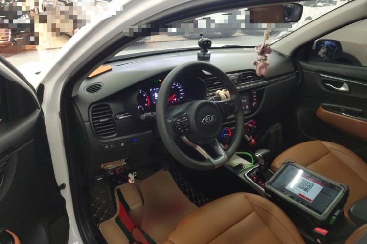 Used Kia KX Cross 2017 1.4L AT GLS
