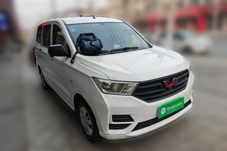 Used Wuling Hongguang 2019 1.5L S Basic Version China VI Standard LAR
