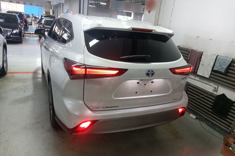 Used Toyota Highlander 2022 Dual-Engine 2.5L Four-Wheel Drive Prestige Version 7 Seats