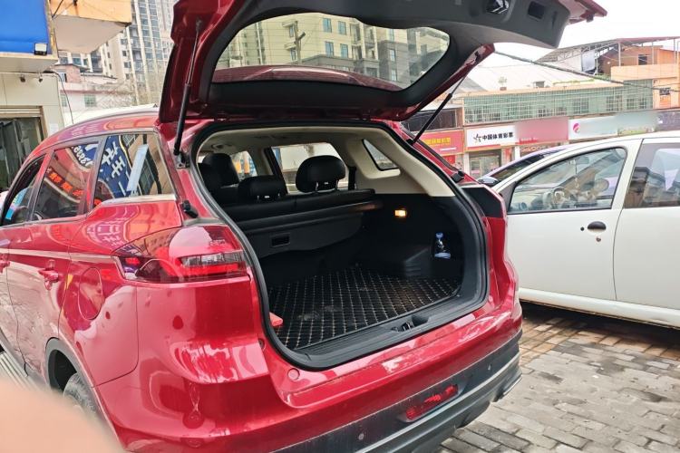 Used Geely Auto Emgrand X7 Sport 2018 1.8TD Automatic Two-Wheel Drive Smart 4G Connected Version