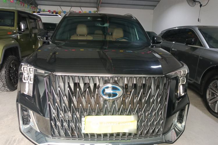 Used GAC Trumpchi ES9 2024 PHEV with 143 km Max
