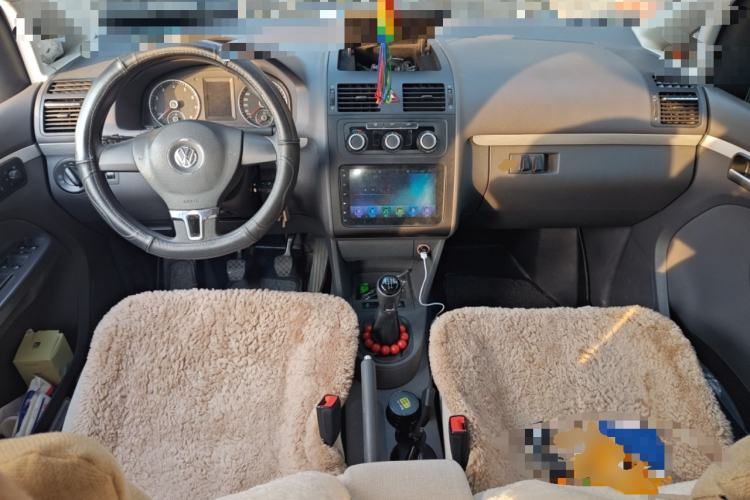 Used Volkswagen Touran 2015 1.4T Manual Fashion Edition 5-Seater
