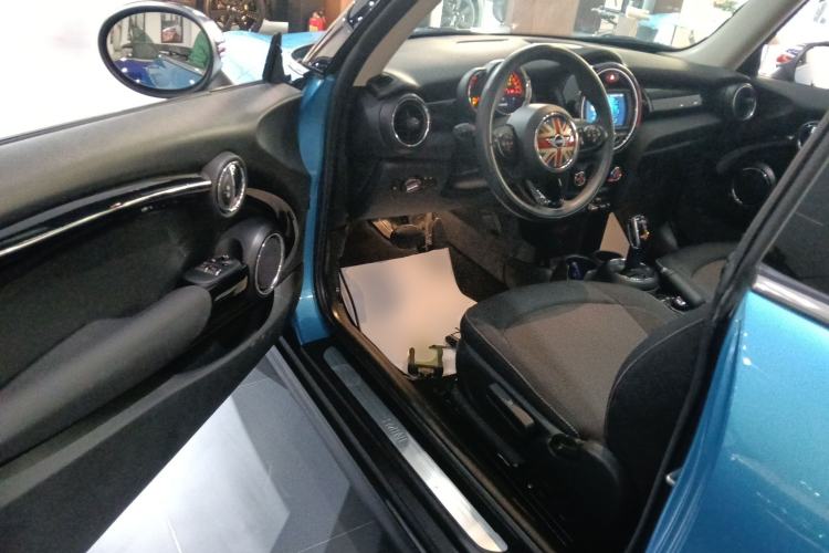 Used  MINI 2018 1.5T ONE PLUS
