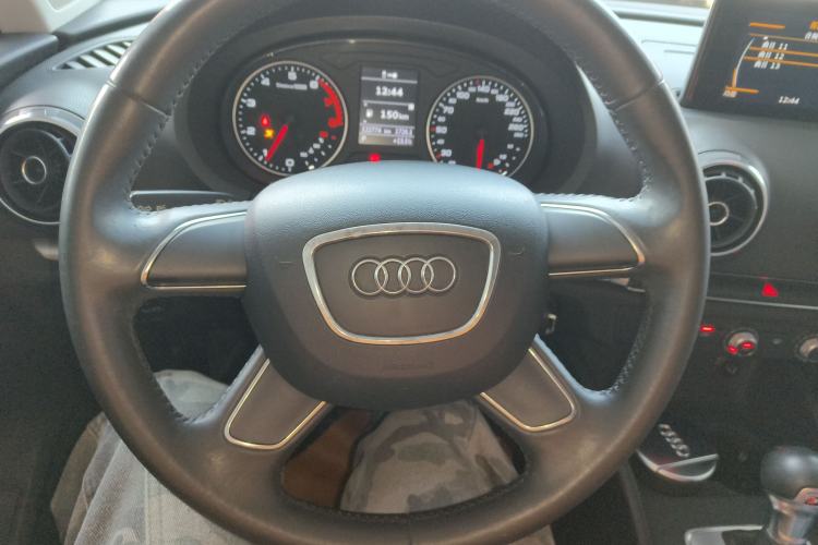 Used Audi A3 2014 Limousine 35 TFSI Automatic Advanced Model
