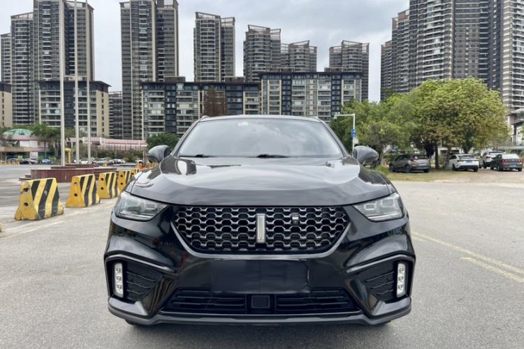 Used Wey VV5 2020 1.5T Two-Wheel Drive Color Pioneer
