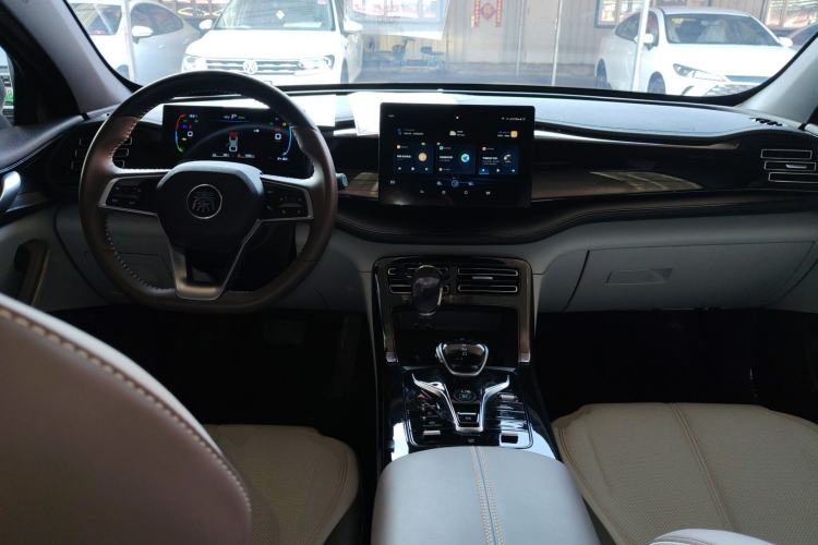 Used BYD Qin PLUS 2023 Champion Edition DM-i 55KM Leading Model