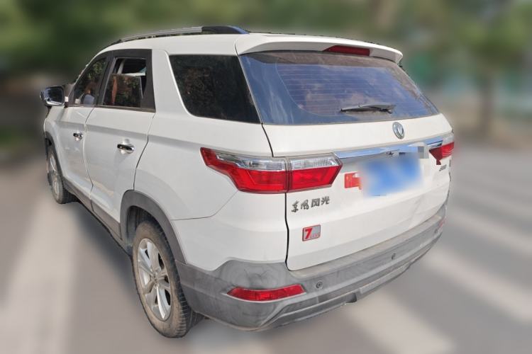 Used Dongfeng Fengon S560 2018 1.8L Manual Urban Model 7 Seats
