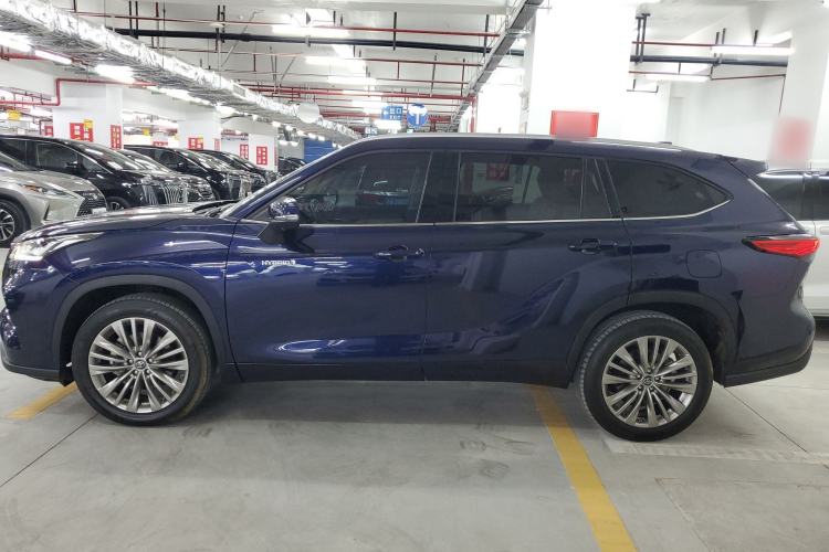 Used Toyota Highlander 2022 Dual-Engine 2.5L Four-Wheel Drive Prestige Version 7 Seats