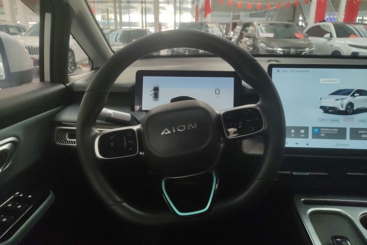 Used AION Y 2022 Plus 70 Tech Edition
