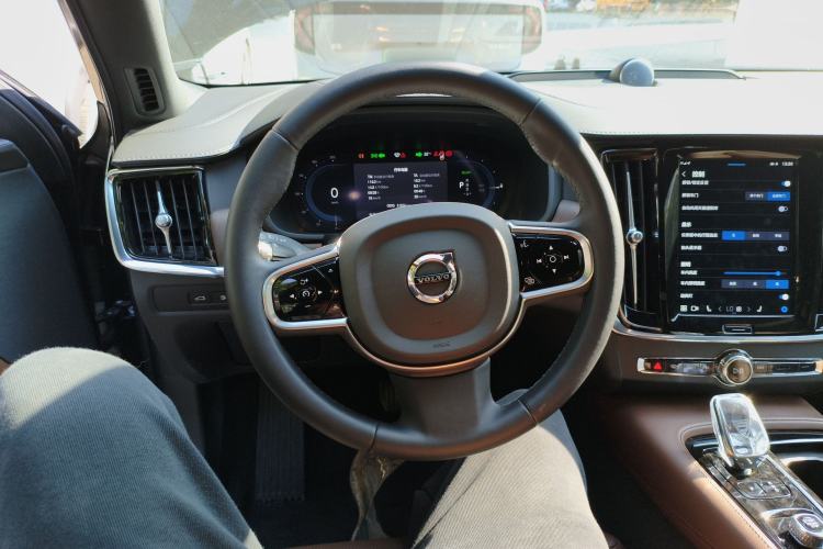 Used Volvo S90 New Energy 2024 Plug-in Hybrid Four-Wheel Drive Long-Range Luxury Smart Edition