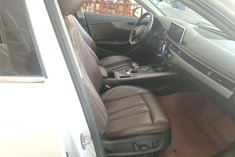 Used Audi A4L 2018 30th Anniversary Edition 40 TFSI Trendy Model