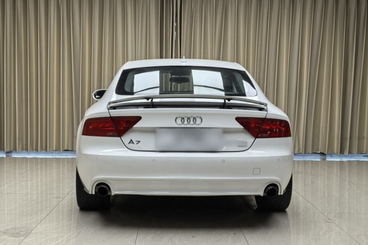 Used Audi A7 2013 50 TFSI quattro Comfort trim
