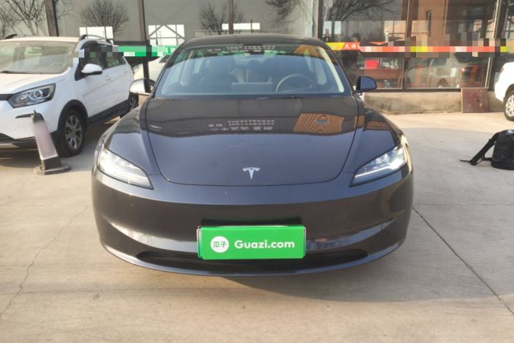 Used Tesla Model 3 2023 Rear-Wheel-Drive Version
