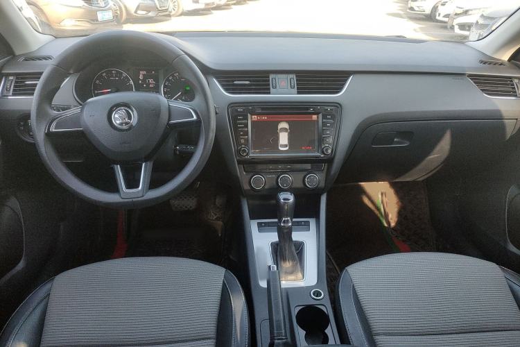 Used Skoda Octavia 2017 1.6L Automatic Chuanxing Edition
