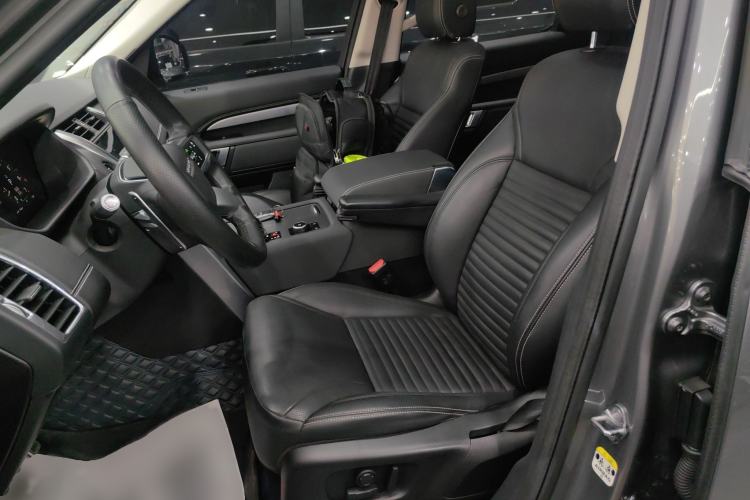 Used Land Rover Discovery 2021 360 PS R-Dynamic S