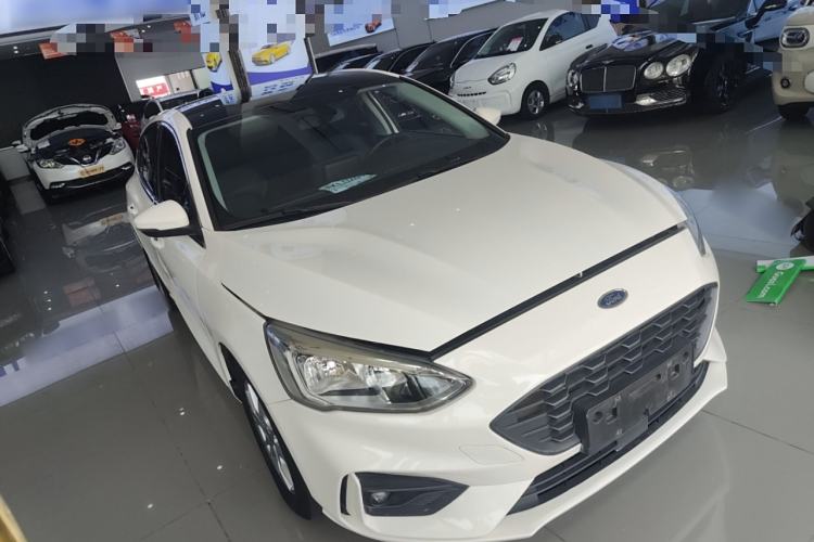 Used Ford Focus 2020 Hatchback EcoBoost 180 Automatic Trend Edition
