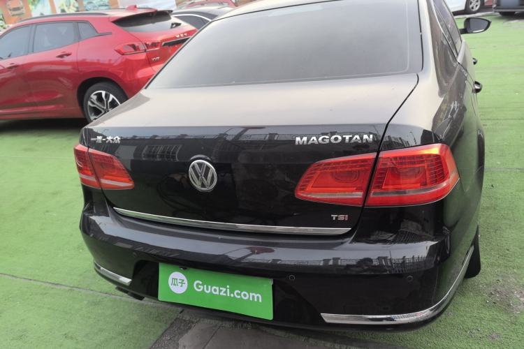 Used Volkswagen Magotan 2013 1.8TSI Luxury Model
