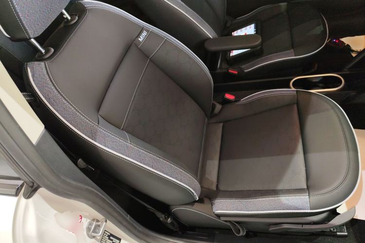 Used  Electric MINI COOPER 2024 456km COOPER E Classic Edition