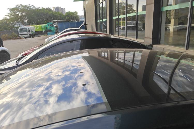 Used Tesla Model Y 2025 Rear-Wheel-Drive Version