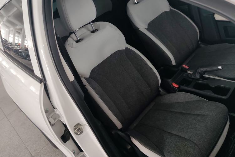 Used Geometry E Firefly 2024 301km Flowing Light
