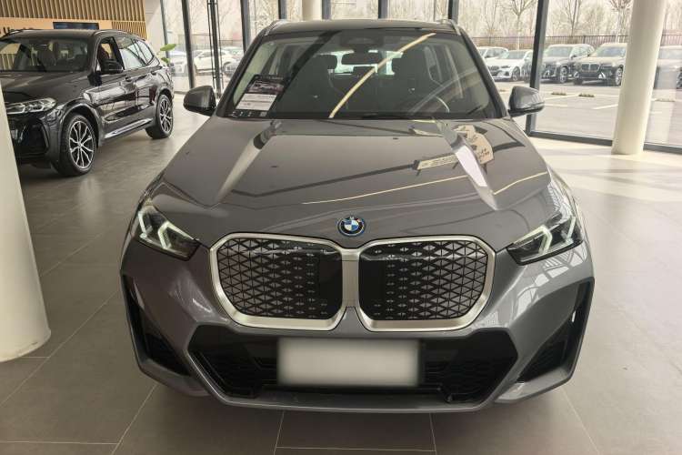 Used BMW iX1 2023 xDrive30L M Sport Package
