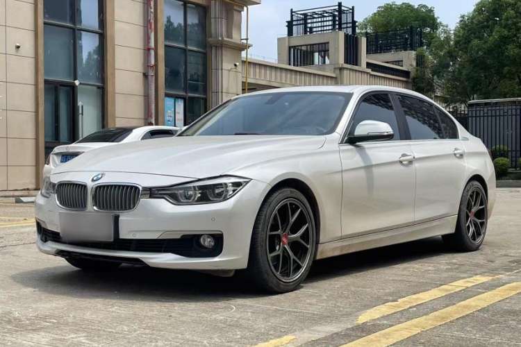 Used BMW 3 Series 2019 320Li Fashion Model
