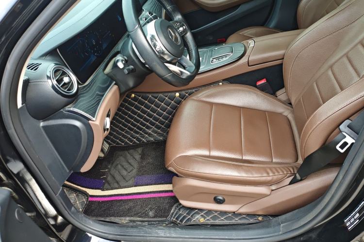 Used Mercedes-Benz E-Class 2019 E 300 L Sporty and Stylish Model
