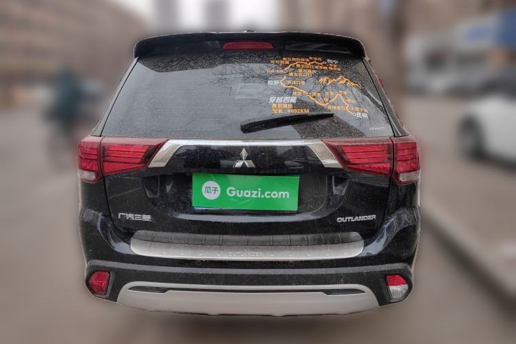 Used Mitsubishi Outlander 2019 2.4L 4x4 Zhi Xiang Edition 5 Seats China V Emission Standard