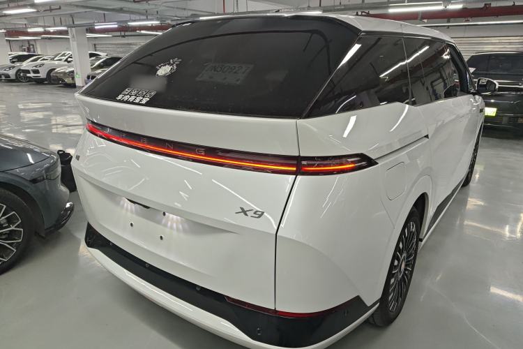 Used XPeng X9 2025 650 Long-Range Max
