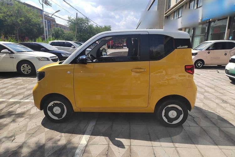 Used Wuling Hongguang MINIEV 2021 Macaron Fashion Model Lithium Iron Phosphate