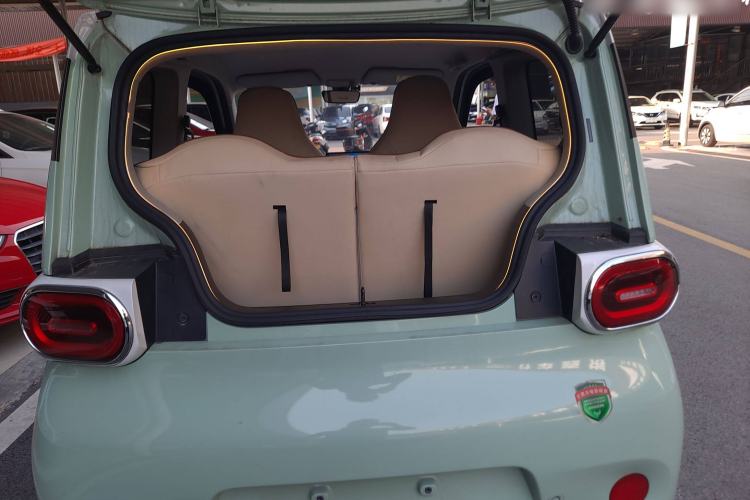 Used Wuling Hongguang MINIEV 2024 3rd Generation 215km Advanced Version
