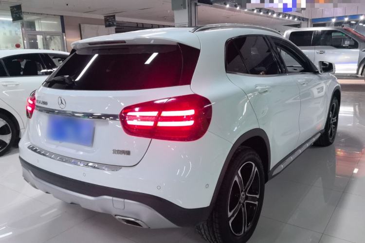 Used Mercedes-Benz GLA 2018 GLA 200 Fashion Model